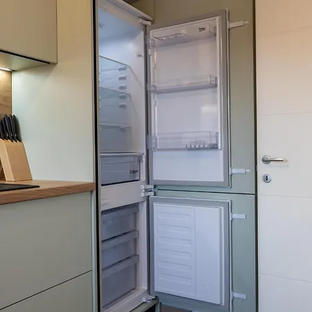 Mohost Noua 3 - Premium Escape With Balcony Views *